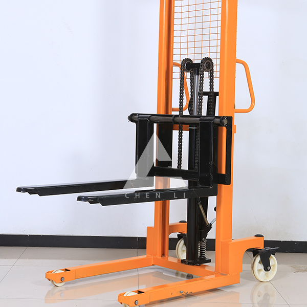 手動(dòng)液壓堆高車(chē) 手動(dòng)液壓堆高車(chē)